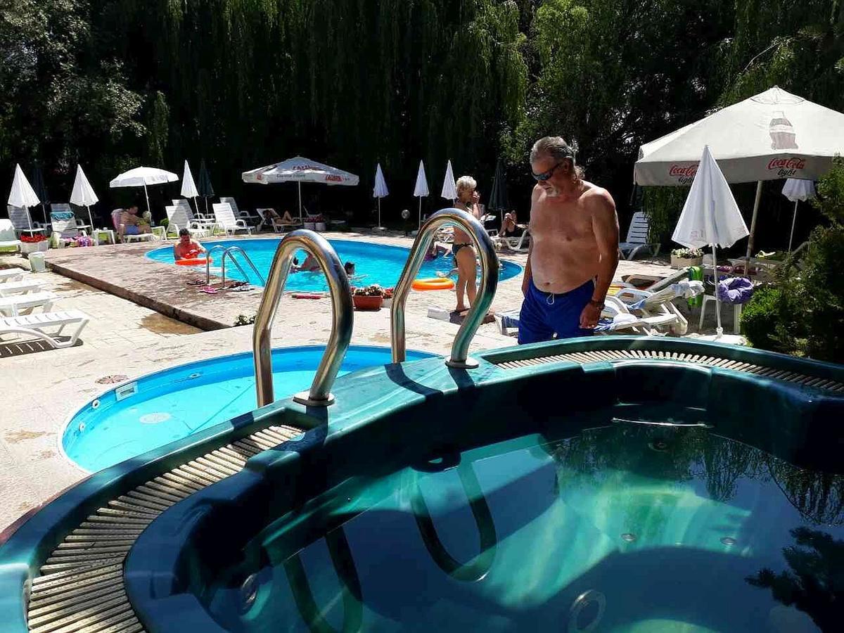 Family Hotel IV Велинград Екстер'єр фото