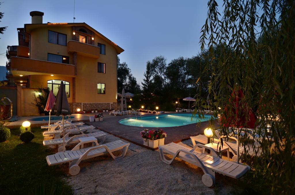 Family Hotel IV Велинград Екстер'єр фото