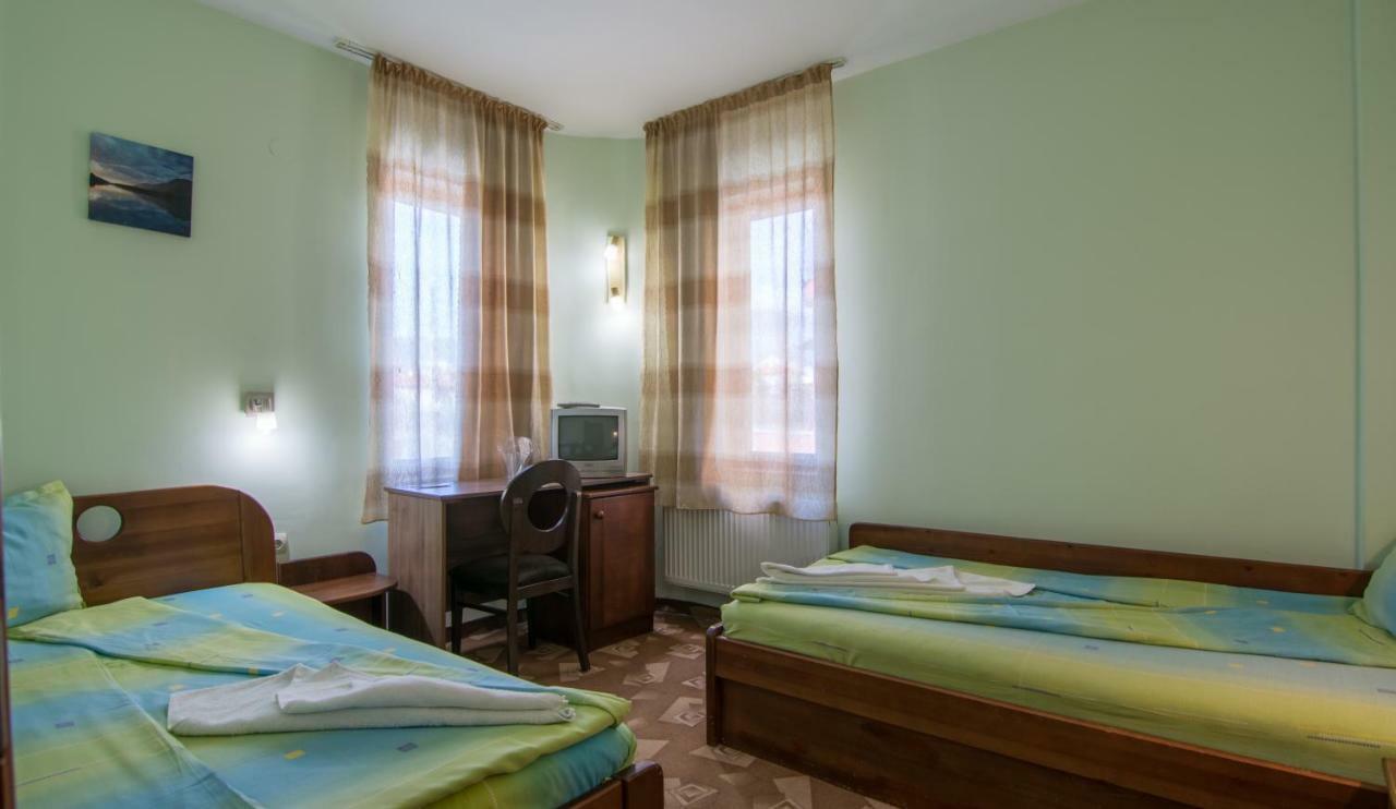 Family Hotel IV Велинград Екстер'єр фото
